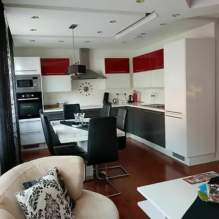 La Bagatelle Apartment
